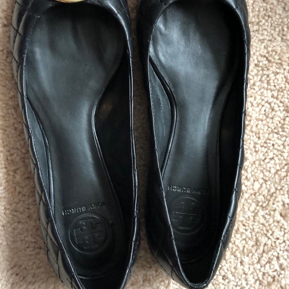 Tory Burch Quilted Flats - Picture 4 of 8